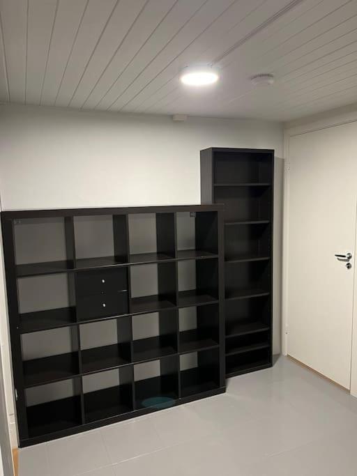 Central Apartment In Tromso With Parking Place Exterior photo