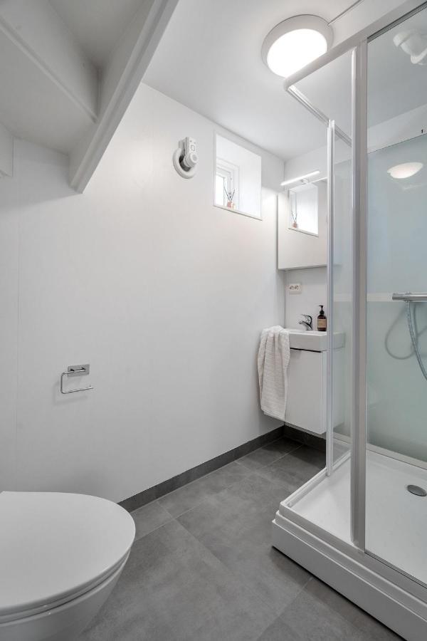 Central Apartment In Tromso With Parking Place Exterior photo